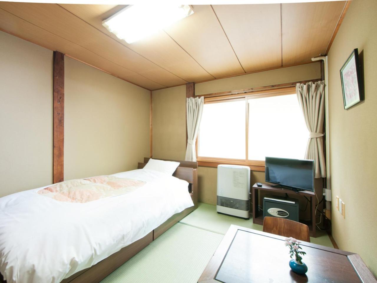 Hotel Yachi Onsen Towada Esterno foto