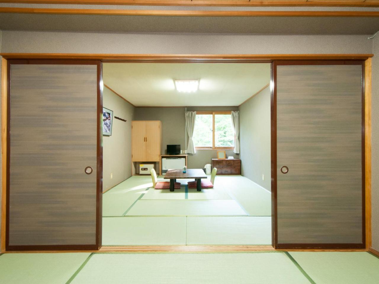 Hotel Yachi Onsen Towada Esterno foto