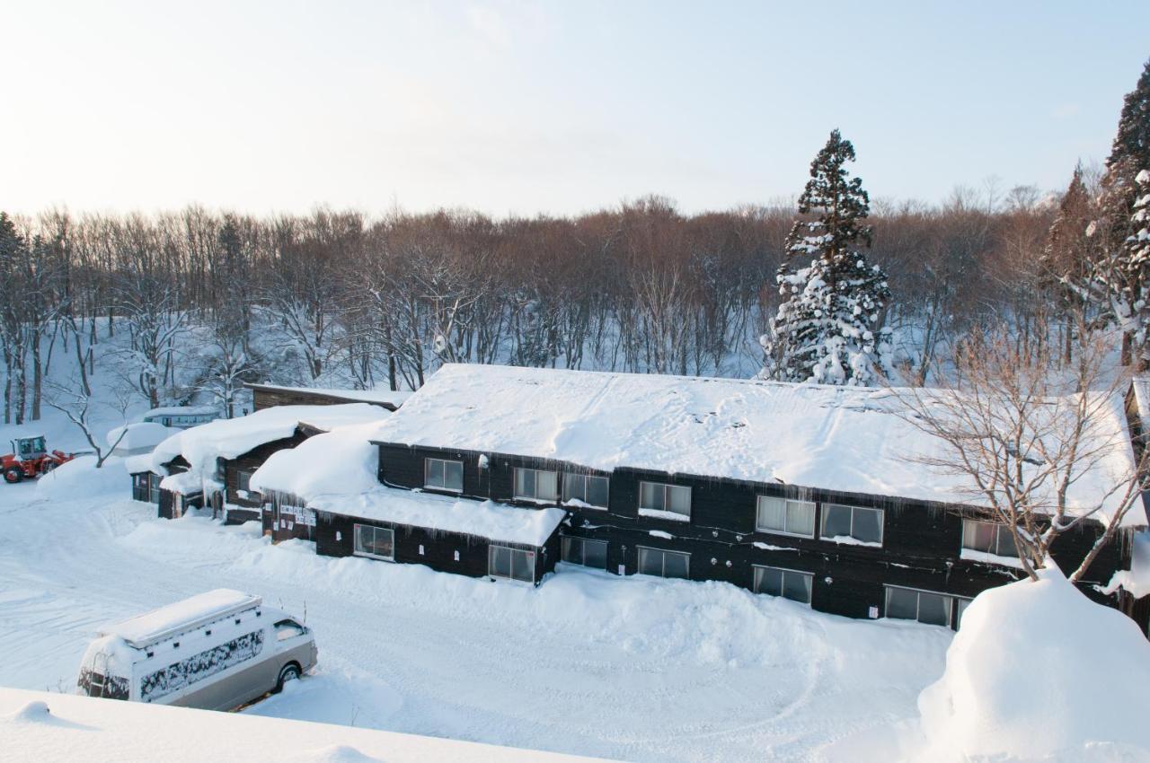 Hotel Yachi Onsen Towada Esterno foto