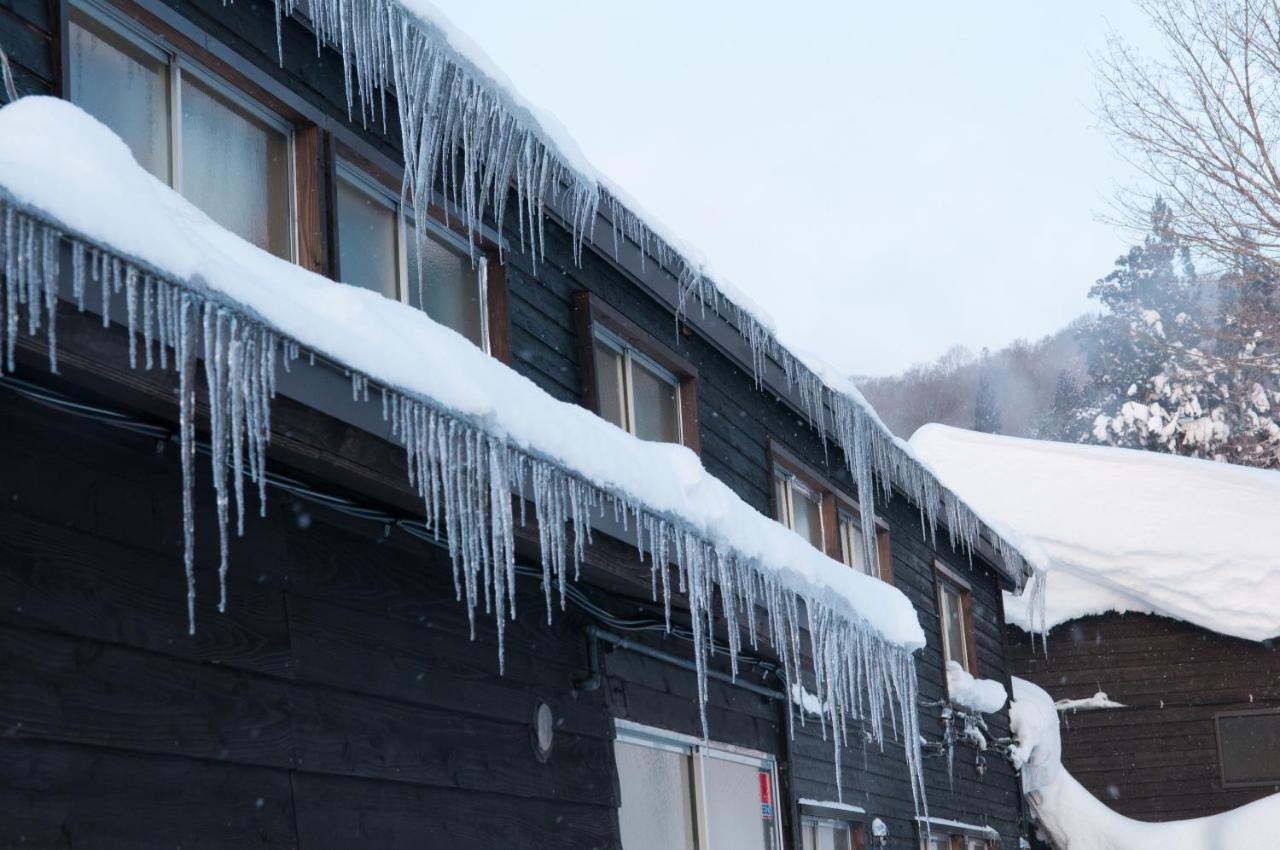 Hotel Yachi Onsen Towada Esterno foto